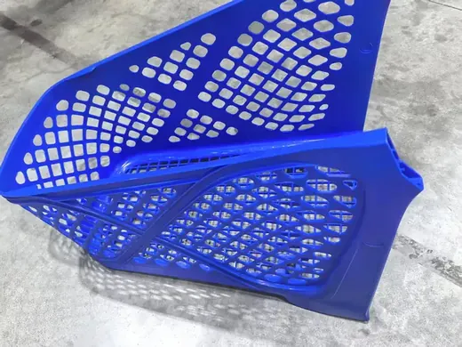 Moulded shopping basket